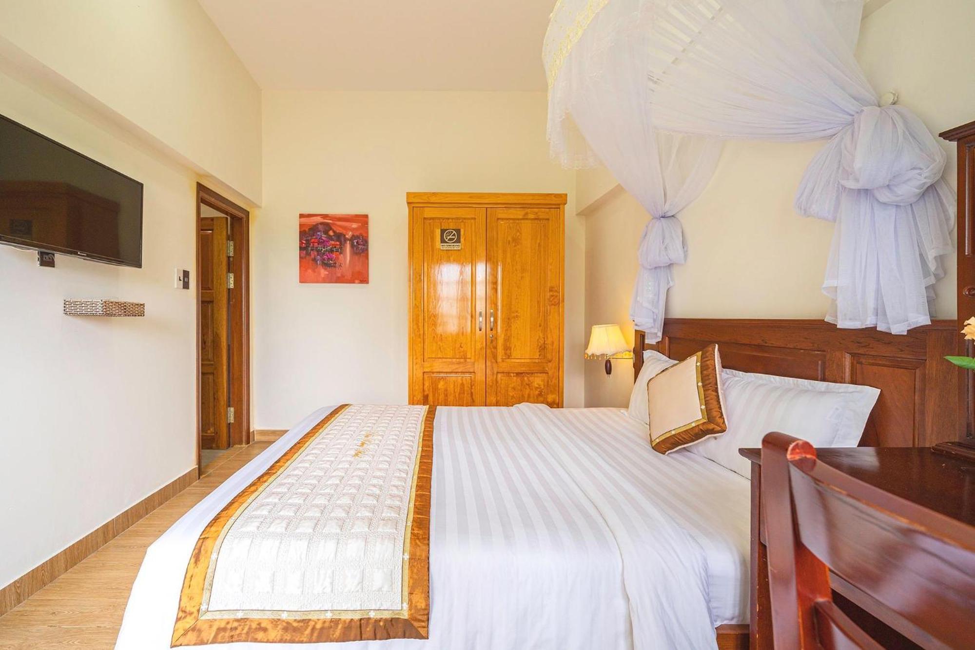 Khách Sạn Diệu Thông Da Lat Exterior foto